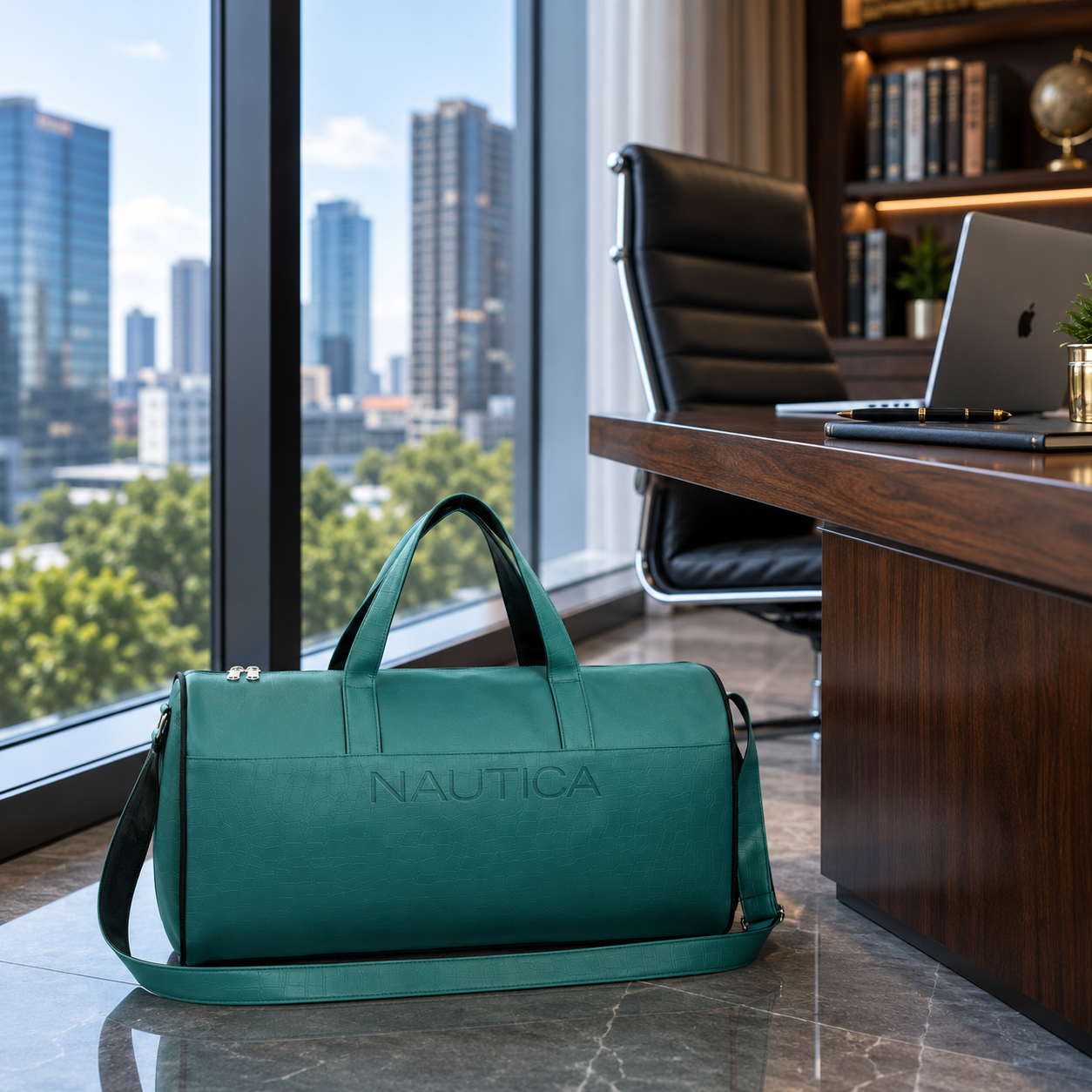 FEATURES : NEW ENGLISH COLORE CROCO TEXTURED DESIGN COMPACT SIZE / WITH STRAP 19.3*11*8.7 INCH SIZE CROCO DUFFLE - DARK GREEN image 4
